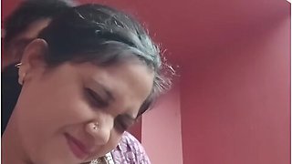 Desi Couples Extreme Romance With Loud Mouning Fuck