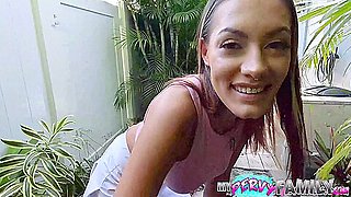 Skinny Dippin With Bratyy Stepsister - Jc Wilds