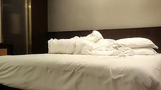 Omege japanese girl with big boobs on cams