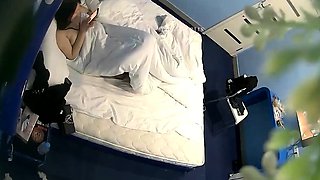 Amateur Hidden Cam Fuck On Couch