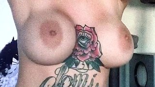 Brunette Solo Webcam Masturbation