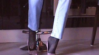 Shoeplay in Black Pantyhose and Pink Pumps