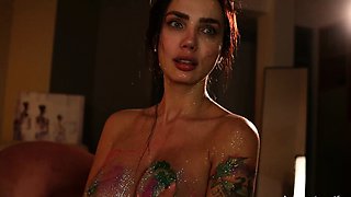 Young amateur teen in solo masturbation getting kinky