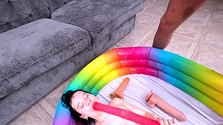 Streaming big cock close ups