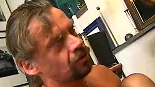 Marta Karlsson: Svenska farmor