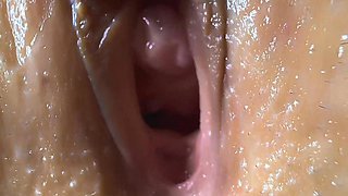 Pumped My Wife's Pussy with a Huge Amount of Cum Inside