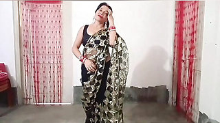 🥵INDIAN TRAIN VALI BHABHI girl have sex with step brother Xxx , Desi Village Doggy style rough hardcore College girl tight
