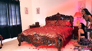 Sabina Rouge's Blindfolded Passion in a Dark Fantasy