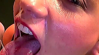 Ggg John Thompson Shows Young, Very Horny, and Slim MILFs in a Gang Bang