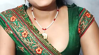 Hot indian aunty handjob cumshot