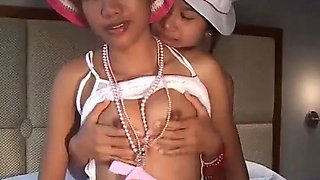 Innocent Thai cutey Saori 18 gets fingered thaigirltia.com