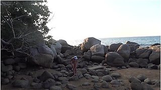 Big Cock Stranger Destroys Juice Pussy On The Beach - Cherry Kiss And Vince Karter