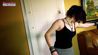 Alternative Hottie Marci Gets Her Clit Vibed To Orgasm!