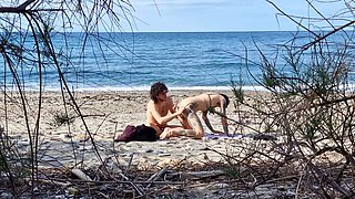 Beach Sex - hot and passionate - Squirting: 7.40, 13.25 💦 Video shot with my new telephoto lens 📷