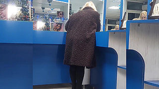 Beautiful Blonde Mature Amateur Wife Enjoys Massage Sex