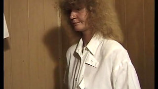 Watch How This German Lady Get Ready for the Night
