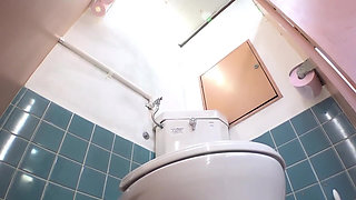 High School Girl Toilet Sex Voyeurism 4-3