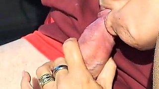 Amateur Wife Goes Car Dogging. Picks up Strange Guy in Public to Fuck and Cum Inside Her Pussy.