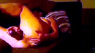 Mature Woman From West Lothian Masturbates On Webcam