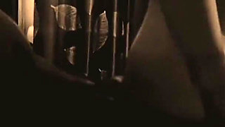 BBC Guy Called Bhabhi at Home and Given Love in Her Pussy