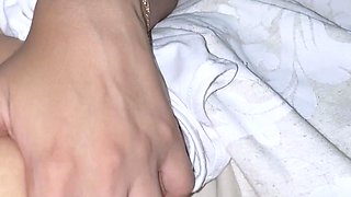 Amateur Foot Fetish Girlfriend Sucks and gives a Footjob