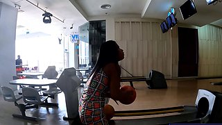 Young Thai MILF with booty amateur fuck