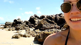 Risky blowjob on beach, so afraid