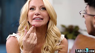 Mature mommies fantasies turn into reality