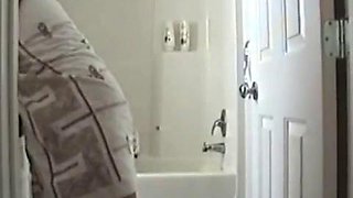 Mom masturbation in shower