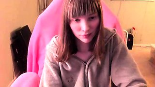 Shemale tranny enjoying solo masturbation