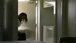 00346,Beautiful woman's lewd appearance