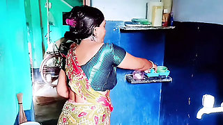 After her husband left, the wife called her boyfriend.