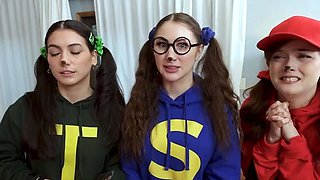 Jade Valentine - BFFs - We're the Clitmunks Three Friends