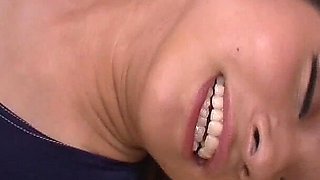 Tall Rq Beauty with Striking Curves and Shiny Legs Loses Control in an Intense and Sensual Session