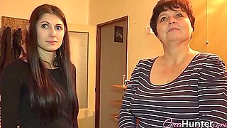 Teen 18+ Finds New Mature Sex Partner For Hot Action