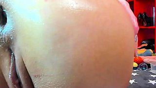 Big boobs milf masturbates with her dildo