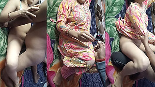 Desi Girl's Romantic Sex Video When Her Parents Were Not at Home.