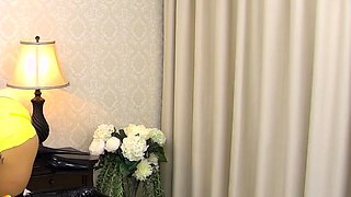 Leann amateur beautiful brunette with big boobs