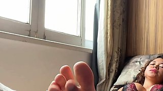 Black Amateur Explore Hot Foot Fetish