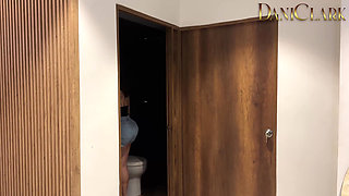 I Fuck My Stepcousin After Years Without Seeing Each Other