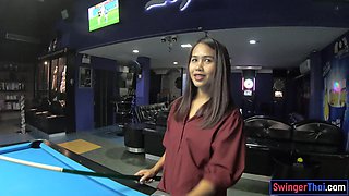 Big butt Thai bar girl massage bj