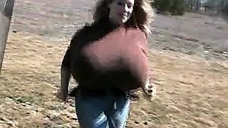 Close up view of a dude jerking off