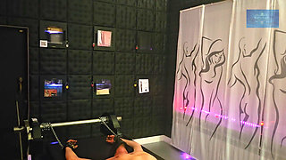 Mistress Luciana Stretching, Shocking, Screaming