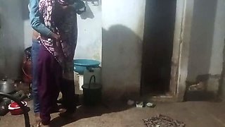 Desi Bhabhi Meri Jawani Full HD Sex with Devar - Indian Wife Orgasm and Kissing