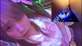 00481,Beautiful woman's lewd appearance