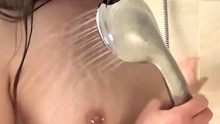 Cute amateur brunette naughty in solo jerking show on camera