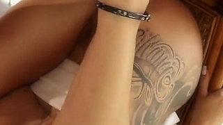 MILF Sexologist Provides Therapy to All College Students on a Field Trip - Episode 1