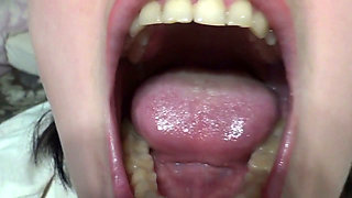 Giantess swalowing you with big gulp!