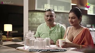 Indian Aunty Surrenders to Passionate Homemade Heat