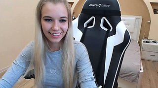 Blonde teen Sierras first erotic masturbation video